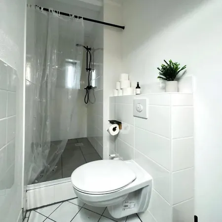 I Spacious Private In Heart Of Berlin