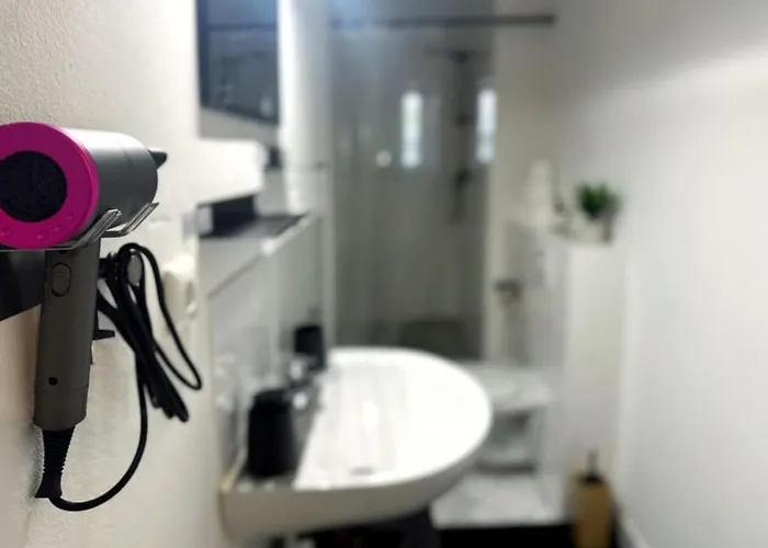 I Spacious Private In Heart Of Apartamento *